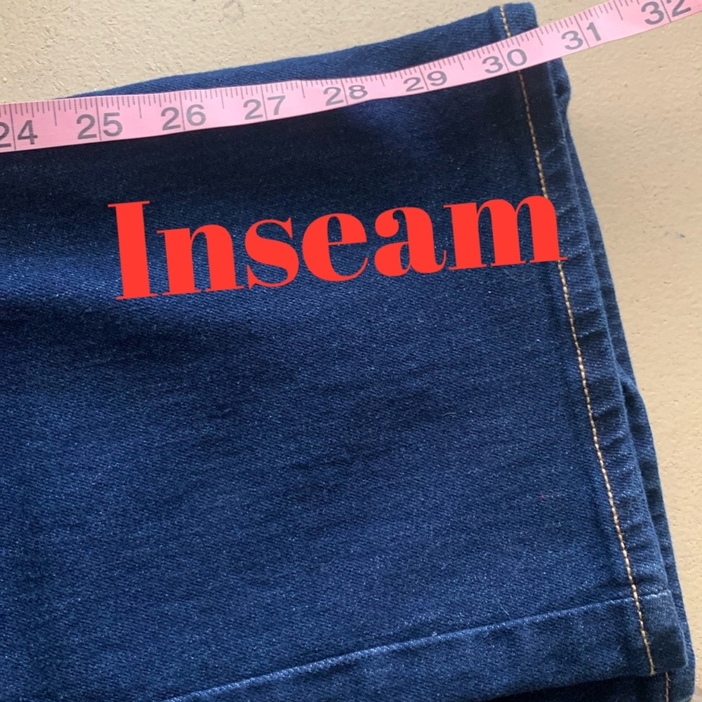 Old Navy Classic Blue Denim Jeans - Picture 7 of 8